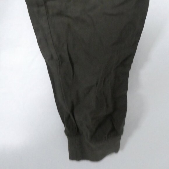 COMMUNITY - Aritzia | xs - extra small | Olive Green Cargo Joggers | NWOT - Picture 9 of 16